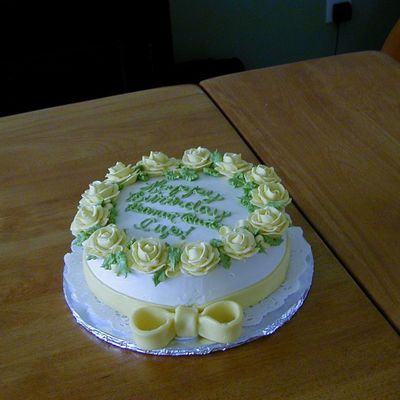 Yellow Rose Birthday Cake