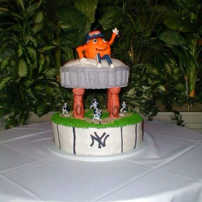 Su And Ny Yankees Groom's Cake