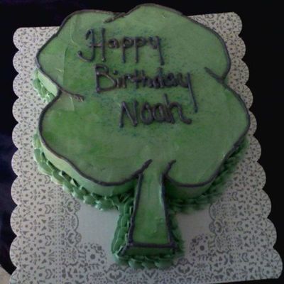 Four Leaf Clover Birthday Cake