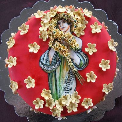 Victorian (Nouveau) Flower Girl Cake