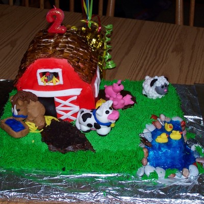 Barnyard Birthday Cake