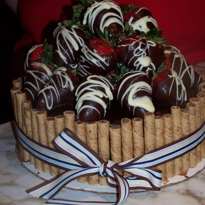 Chocolate Covered Strawberry Cake