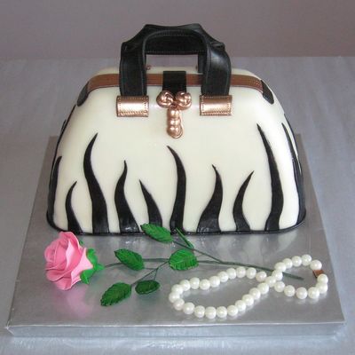 Purse Cake And The Rose