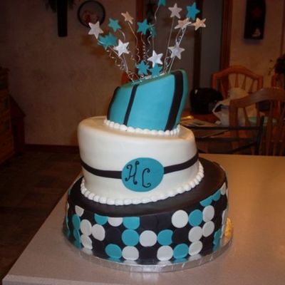 Topsy-Turvy Cake
