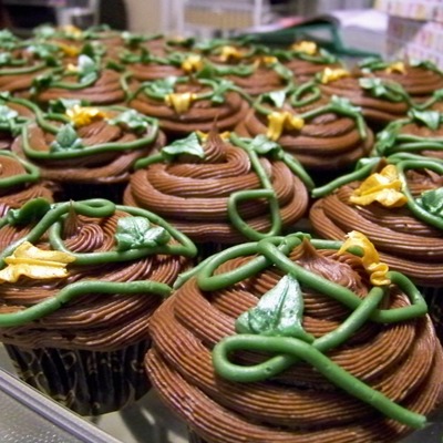 Fall Themed Wedding Cupcakes
