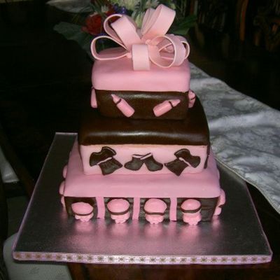 Brown & Pink Cake