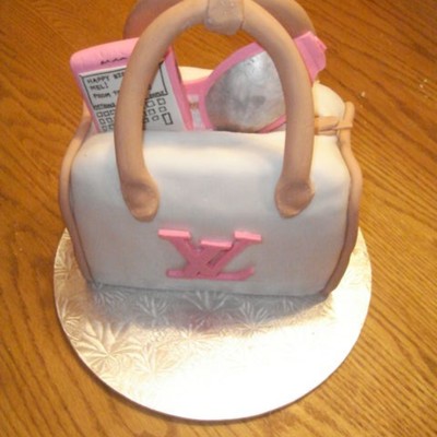 I Go Nowhere Without My Blackberry & Sunglasses