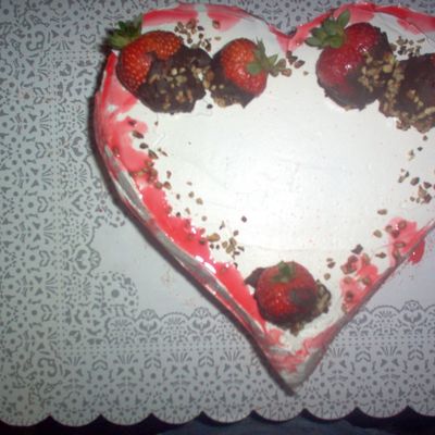 Lovers Heart Cake Valentine