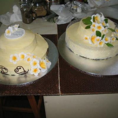 2Frangipani Cakes.