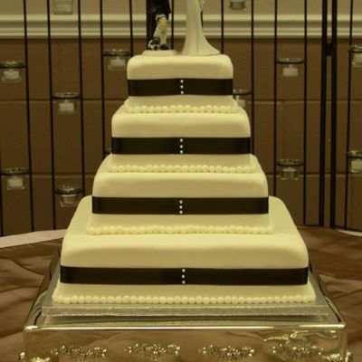 Fondant Square Wedding Cake