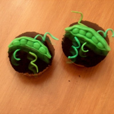 Pea Pod Cupcakes