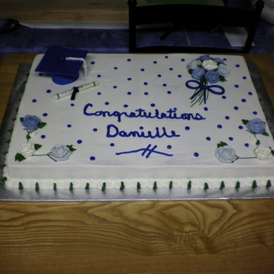 Nellies Grad Cake