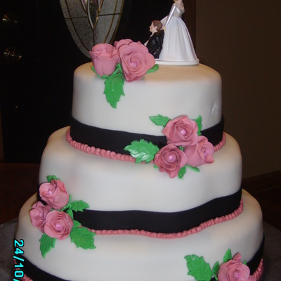 1St Time Covering Cake In Fondant