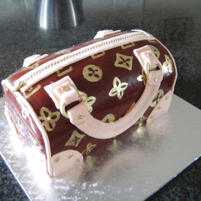 Lv Purse Cake