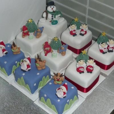 Christmas - Square Cupcakes