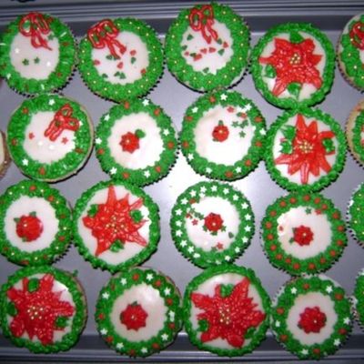 Christmas Cupcakes.