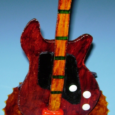 Gumpaste Guitar.