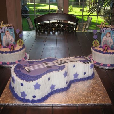 Hanna Montana Cake