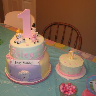 Farm Animals First Birthday Cake