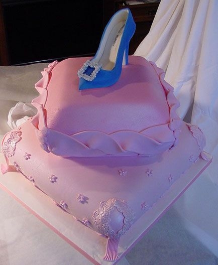 Pillow Cake