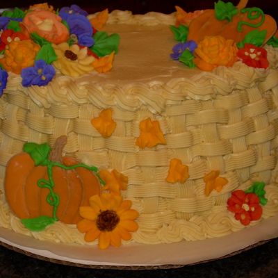 Fall Basket Cake - Course 2
