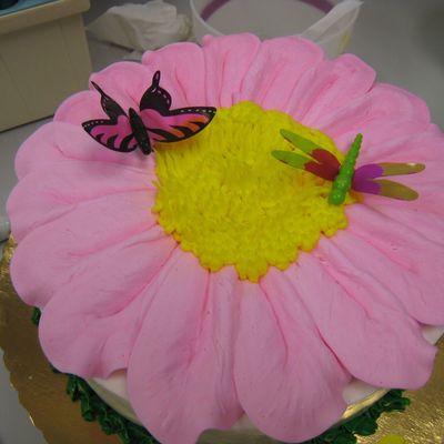 Daisy Cake