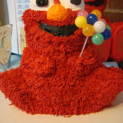 3D Elmo Cake