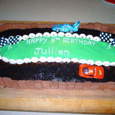 "cars" Race Track Cake