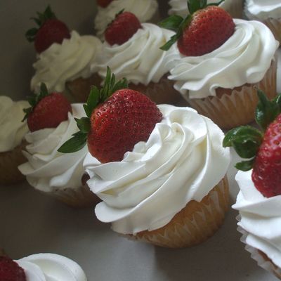Strawberry Short Cupcakes