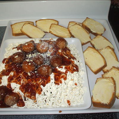 Spaghetti & Meatballs