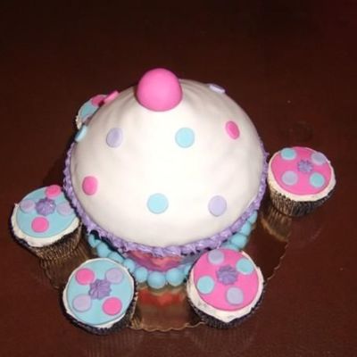 Giant Cupcake