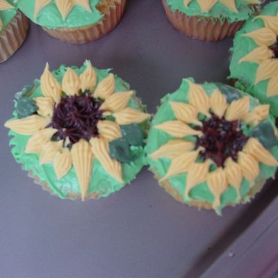 Sunflower Cupcakes