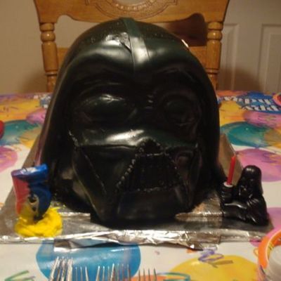 Star Wars Darth Vader Cake