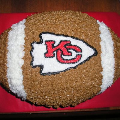 Chiefs Football Cake