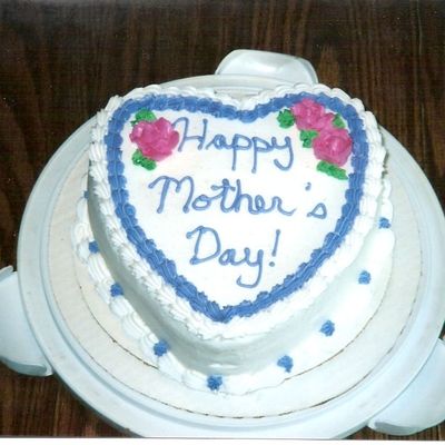 Mothers Day Cake