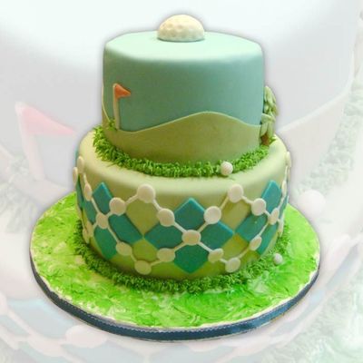 30Th Birthday Cake For A Golf Aficionado.