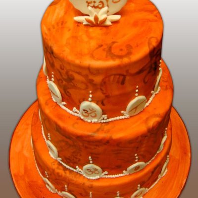 Henna Yoga Cake.