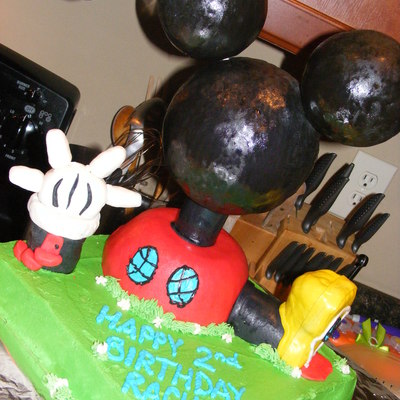 Mickey Mouse Clubhouse Cake 2