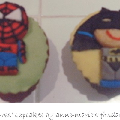 Super Heroes Cupcakes