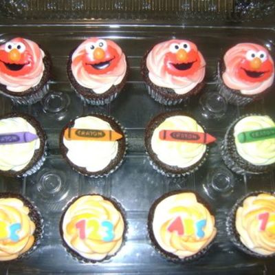Elmo Cupcakes