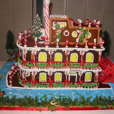 Gingerbread Riverboat