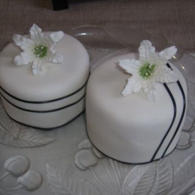 Mini Cakes