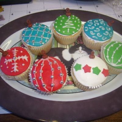 Holiday Cupcakes