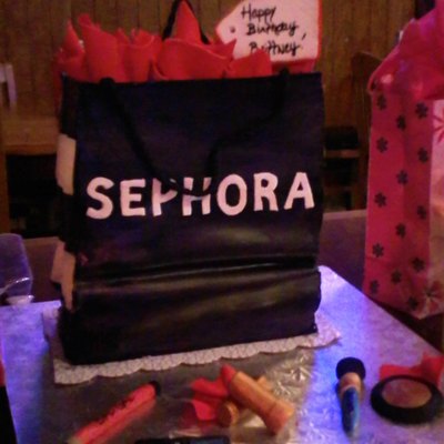 Shopping Bag Cake