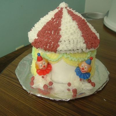 Circus Tent Cake