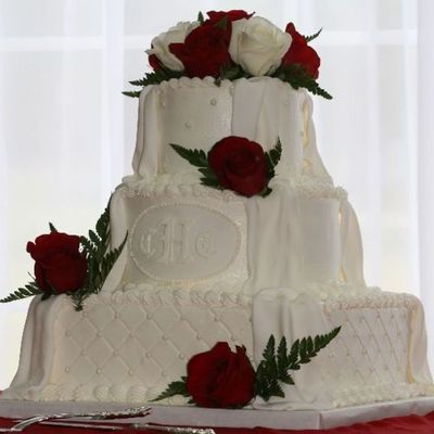 Elegant Mixed Shape Wedding Cake