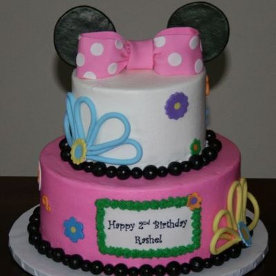 Minnie Mouse Cake