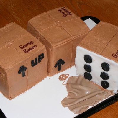 Moving Cake For Bunko Friend