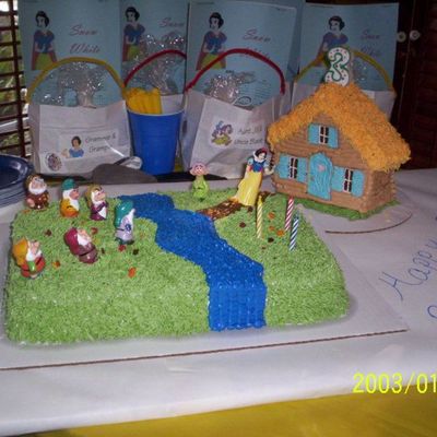 Snow White Sheet Cake And Cottage