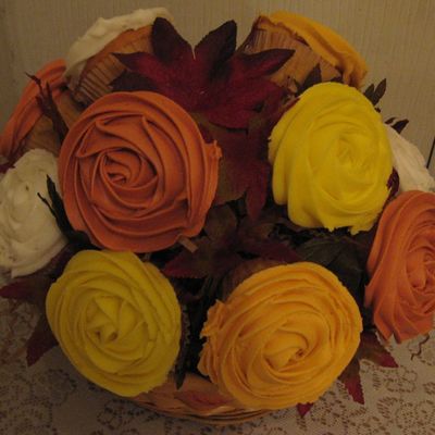 Fall Flower Cupcake Basket